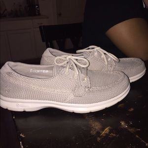 Sketchers goga max shoes